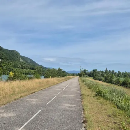 La Corbassière * Murs-et-Gelignieux